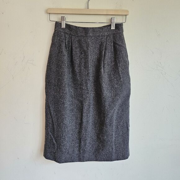 Leslie Fay Women’s Petite Gray Wool Skirt Size 8P Knee Length Elastic Waist - Picture 2 of 10